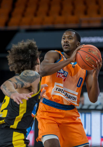 发阵容的预 发阵容的预